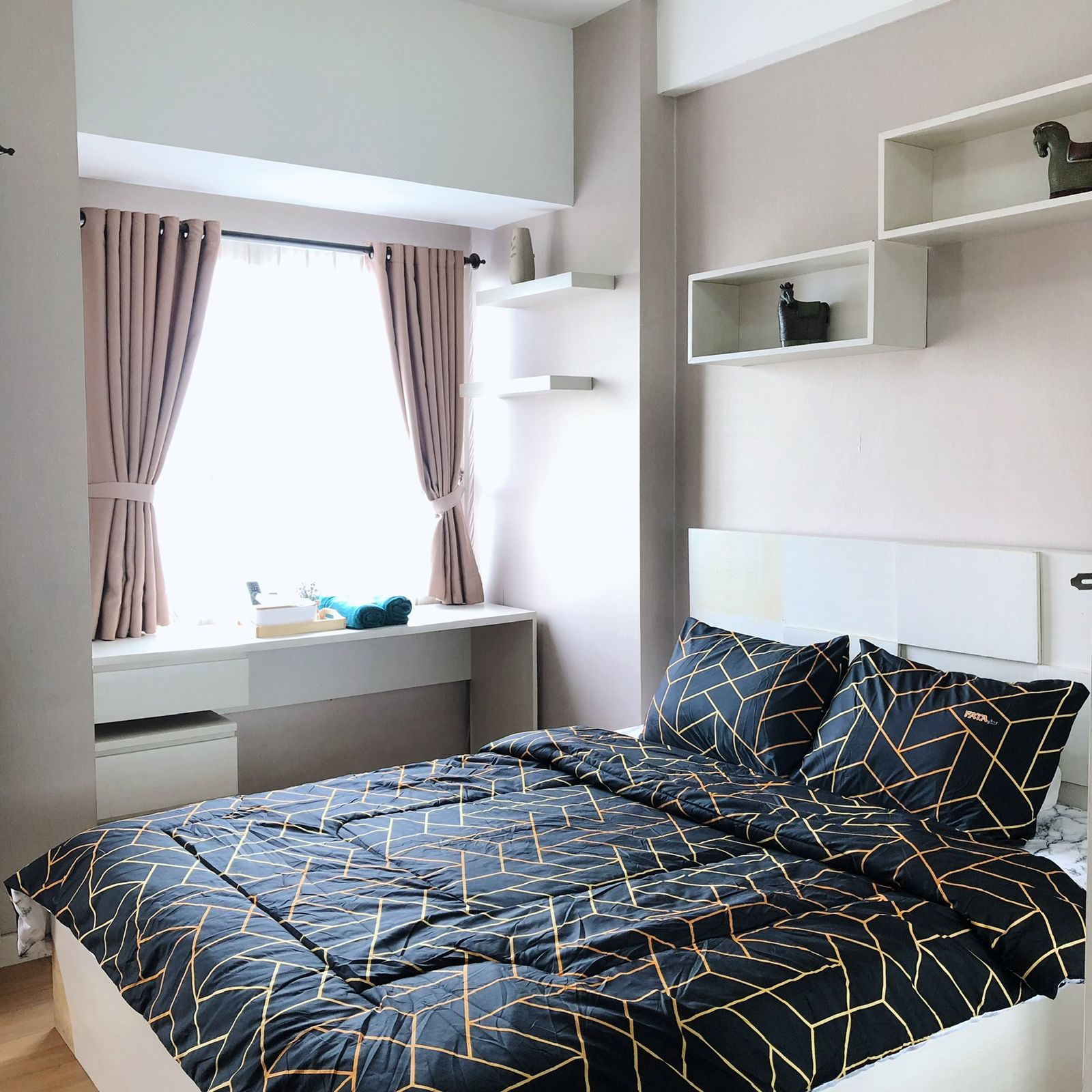 Studio Mares M1 – Studio